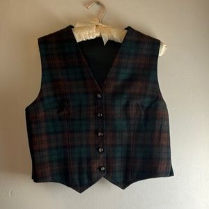 Vintage Selfridges wool maroon and green plaid vest. Size medium